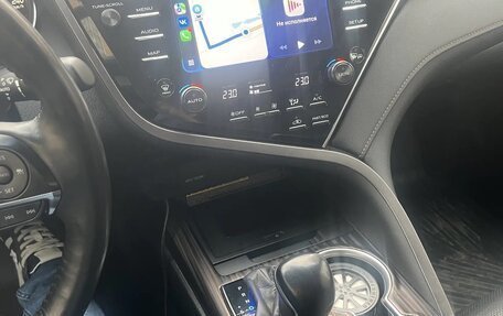 Toyota Camry, 2018 год, 2 700 000 рублей, 14 фотография