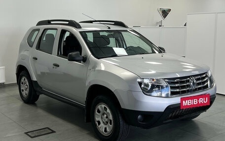Renault Duster I рестайлинг, 2014 год, 890 000 рублей, 3 фотография
