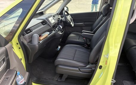 Honda Freed II, 2017 год, 1 490 000 рублей, 11 фотография