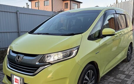 Honda Freed II, 2017 год, 1 490 000 рублей, 19 фотография