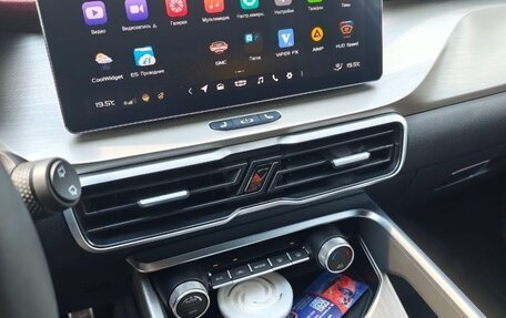 Geely Coolray I, 2023 год, 2 050 000 рублей, 6 фотография