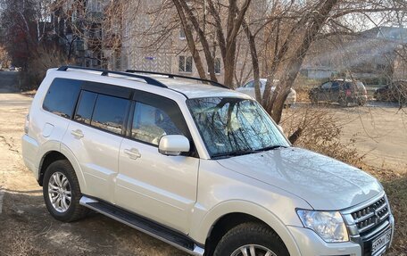 Mitsubishi Pajero IV, 2014 год, 2 400 000 рублей, 6 фотография