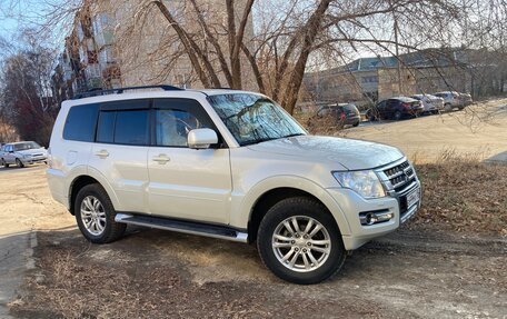 Mitsubishi Pajero IV, 2014 год, 2 400 000 рублей, 7 фотография