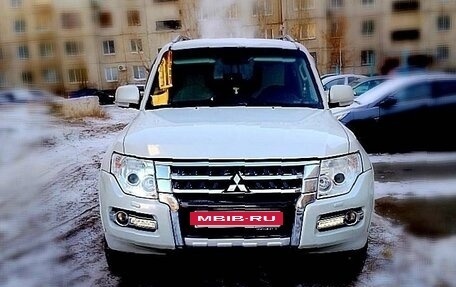 Mitsubishi Pajero IV, 2014 год, 2 400 000 рублей, 4 фотография