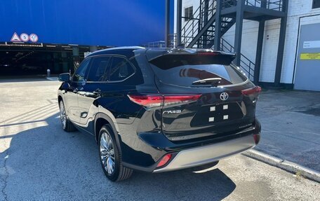 Toyota Highlander, 2026 год, 5 000 000 рублей, 3 фотография