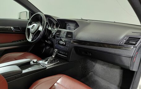 Mercedes-Benz E-Класс, 2012 год, 1 670 000 рублей, 13 фотография