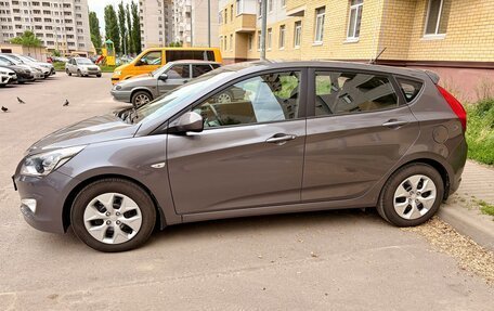 Hyundai Solaris II рестайлинг, 2015 год, 980 000 рублей, 14 фотография
