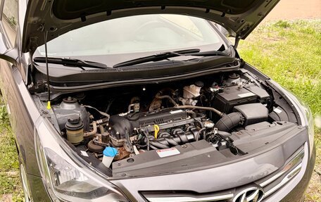 Hyundai Solaris II рестайлинг, 2015 год, 980 000 рублей, 8 фотография