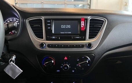 Hyundai Solaris II рестайлинг, 2019 год, 1 525 000 рублей, 13 фотография
