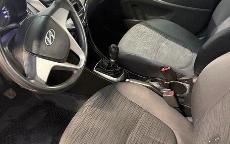 Hyundai Solaris II рестайлинг, 2016 год, 675 000 рублей, 7 фотография