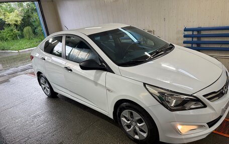 Hyundai Solaris II рестайлинг, 2016 год, 675 000 рублей, 10 фотография