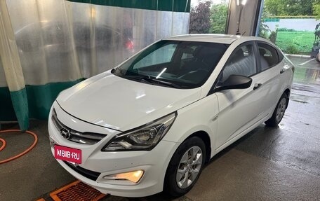 Hyundai Solaris II рестайлинг, 2016 год, 675 000 рублей, 6 фотография
