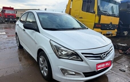 Hyundai Solaris II рестайлинг, 2016 год, 675 000 рублей, 15 фотография