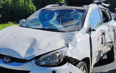 Hyundai ix35 I рестайлинг, 2014 год, 350 000 рублей, 3 фотография