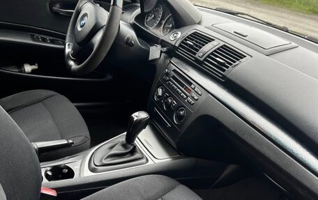 BMW 1 серия, 2011 год, 700 000 рублей, 14 фотография