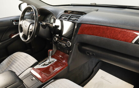 Toyota Camry, 2012 год, 1 449 000 рублей, 18 фотография