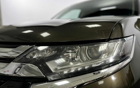 Mitsubishi Outlander III рестайлинг 3, 2015 год, 1 660 000 рублей, 19 фотография