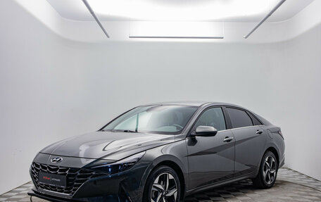 Hyundai Elantra, 2022 год, 2 240 000 рублей, 1 фотография