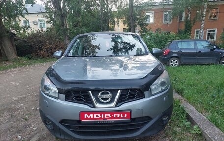 Nissan Qashqai, 2010 год, 750 000 рублей, 1 фотография