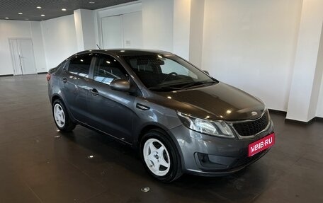 KIA Rio III рестайлинг, 2013 год, 680 000 рублей, 1 фотография