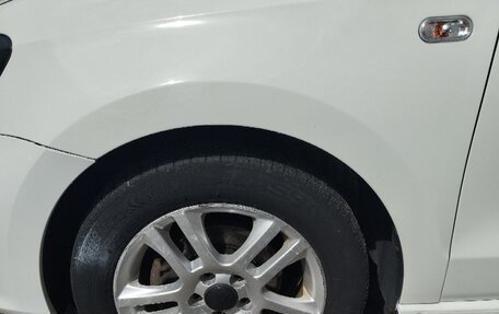 Volkswagen Polo VI (EU Market), 2015 год, 750 000 рублей, 17 фотография