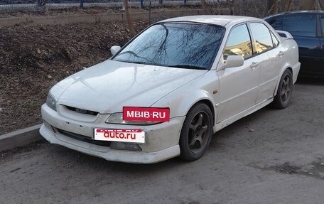 Honda Torneo, 1998 год, 300 000 рублей, 1 фотография