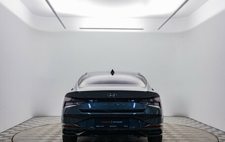 Hyundai Elantra, 2022 год, 2 240 000 рублей, 6 фотография