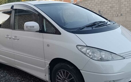 Toyota Estima III рестайлинг -2, 2004 год, 1 380 000 рублей, 2 фотография
