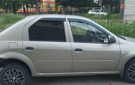 Renault Logan I, 2010 год, 300 000 рублей, 3 фотография
