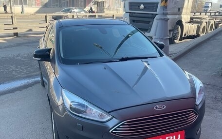 Ford Focus III, 2017 год, 800 000 рублей, 2 фотография