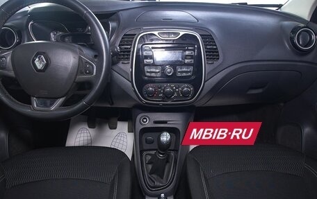 Renault Kaptur I рестайлинг, 2016 год, 1 379 000 рублей, 10 фотография