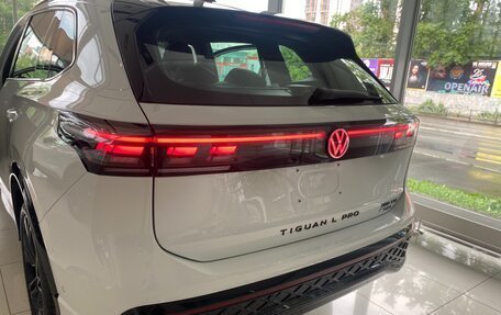 Volkswagen Tiguan, 2026 год, 4 750 000 рублей, 8 фотография