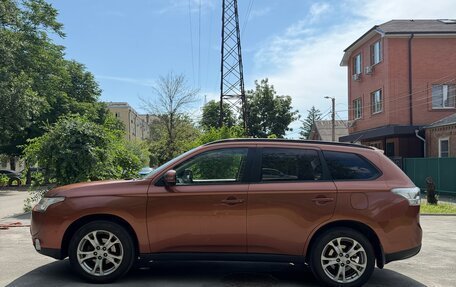 Mitsubishi Outlander III рестайлинг 3, 2012 год, 1 490 000 рублей, 7 фотография