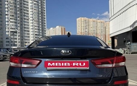 KIA Optima IV, 2019 год, 2 550 000 рублей, 13 фотография
