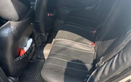 Toyota Avensis III рестайлинг, 2005 год, 670 000 рублей, 6 фотография