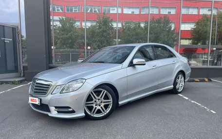 Mercedes-Benz E-Класс, 2012 год, 1 250 000 рублей, 2 фотография