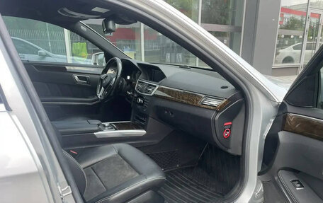 Mercedes-Benz E-Класс, 2012 год, 1 250 000 рублей, 16 фотография