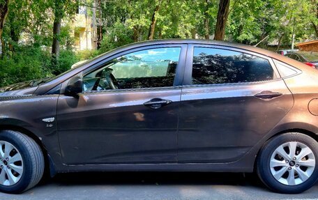 Hyundai Solaris II рестайлинг, 2016 год, 644 000 рублей, 3 фотография