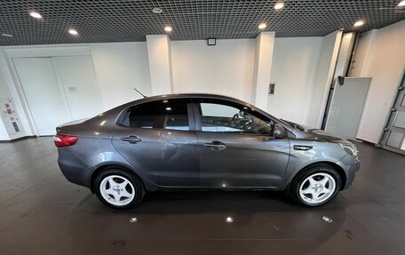KIA Rio III рестайлинг, 2013 год, 680 000 рублей, 2 фотография