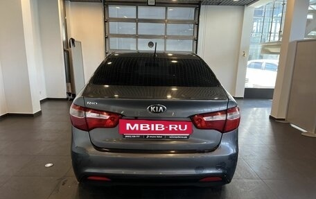 KIA Rio III рестайлинг, 2013 год, 680 000 рублей, 4 фотография