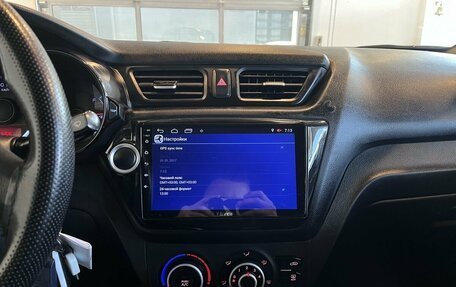 KIA Rio III рестайлинг, 2013 год, 680 000 рублей, 13 фотография