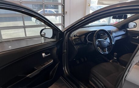 KIA Rio III рестайлинг, 2013 год, 680 000 рублей, 21 фотография