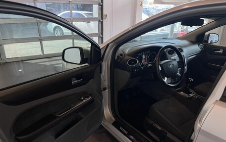 Ford Focus II рестайлинг, 2010 год, 600 000 рублей, 21 фотография
