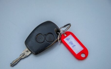 Renault Logan I, 2013 год, 648 000 рублей, 32 фотография