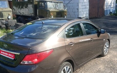 Hyundai Solaris II рестайлинг, 2016 год, 1 050 000 рублей, 4 фотография