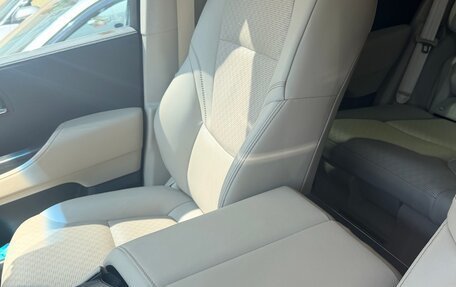 Toyota Land Cruiser, 2021 год, 12 000 000 рублей, 13 фотография