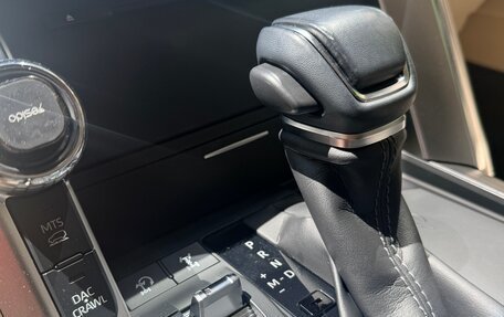Toyota Land Cruiser, 2021 год, 12 000 000 рублей, 15 фотография