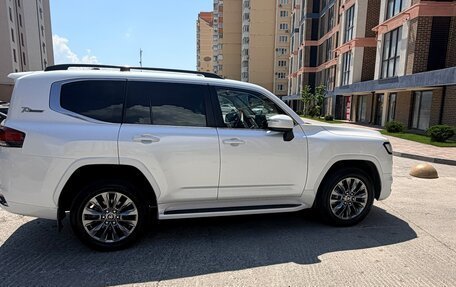 Toyota Land Cruiser, 2021 год, 12 000 000 рублей, 21 фотография
