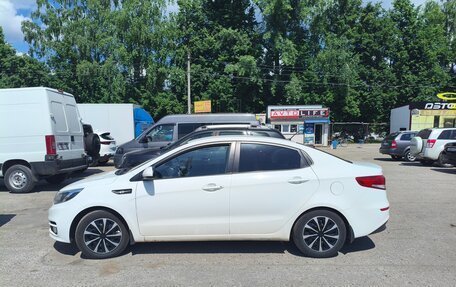 KIA Rio III рестайлинг, 2015 год, 800 000 рублей, 2 фотография