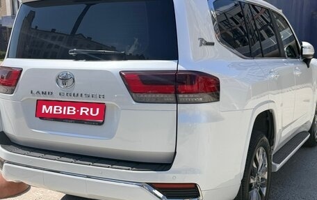 Toyota Land Cruiser, 2021 год, 12 000 000 рублей, 22 фотография